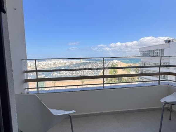Appartement meublé à louer - en plein corniche