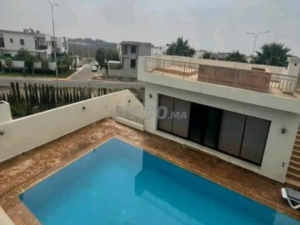 Villa de luxe à vendre à Sonaba