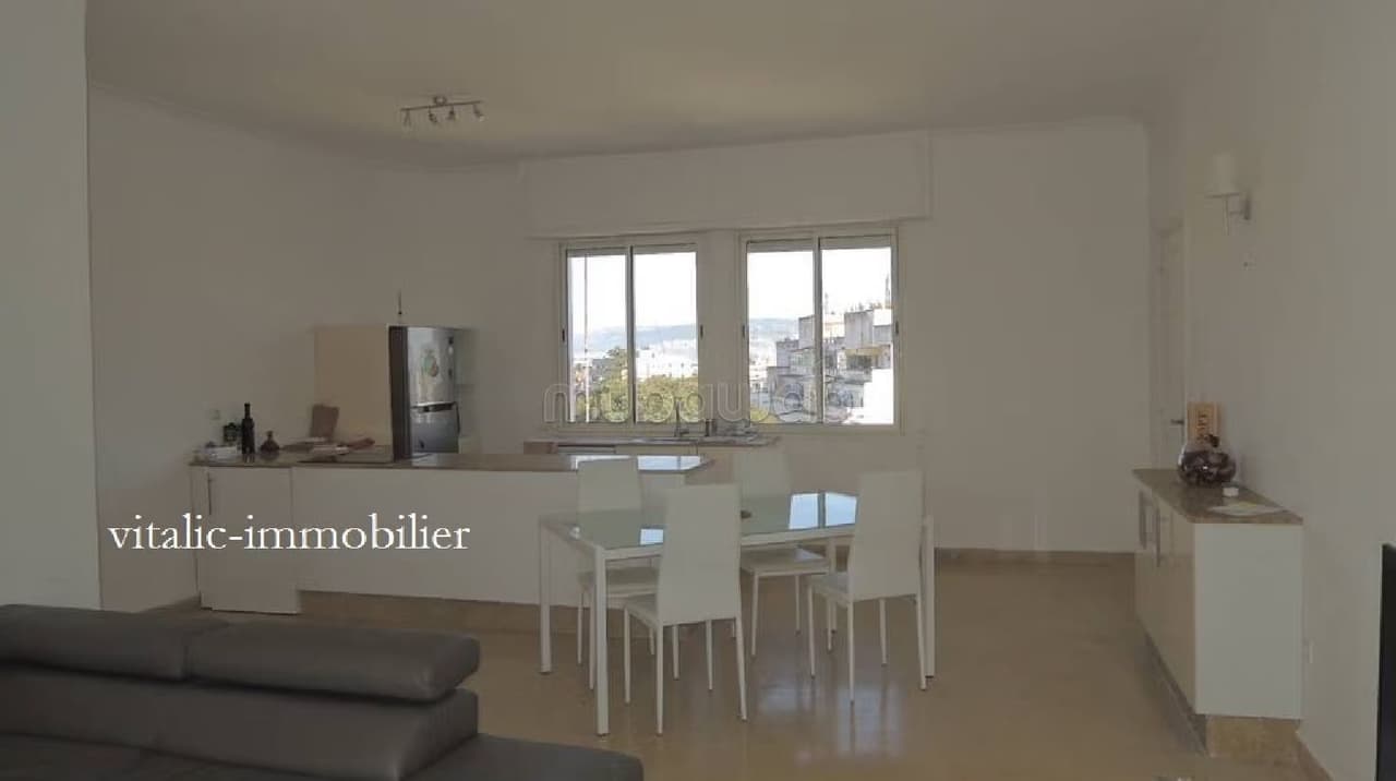 وسط المدينة، عمارة استثمارية صغيرة وساحرة