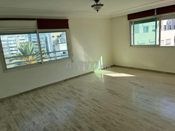 Appartement te huur 100 m² in Casablanca