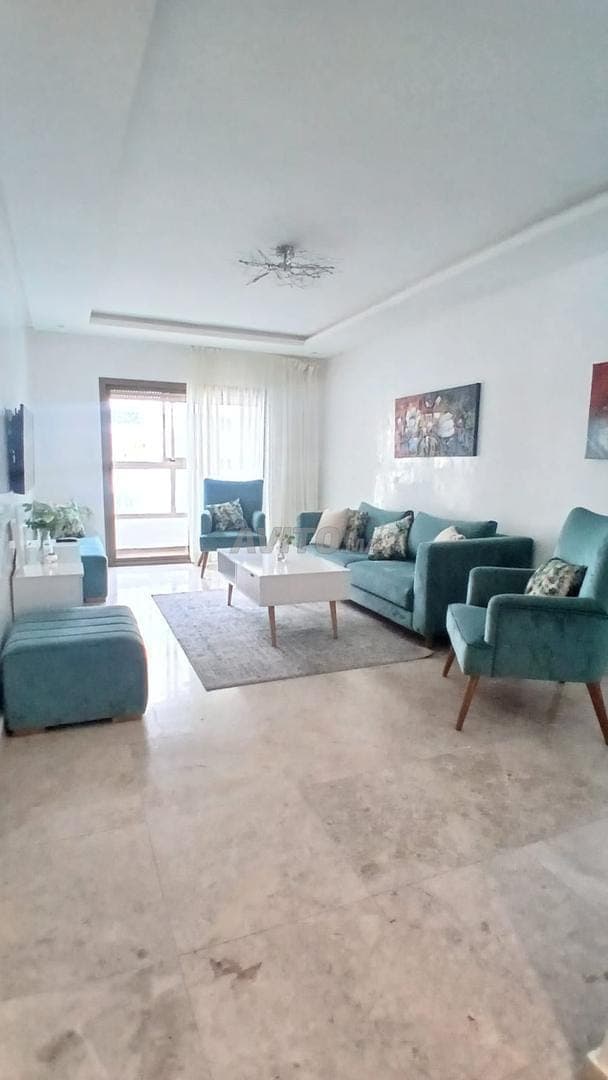 For rent: lovely 2-bedroom apartment with terrace