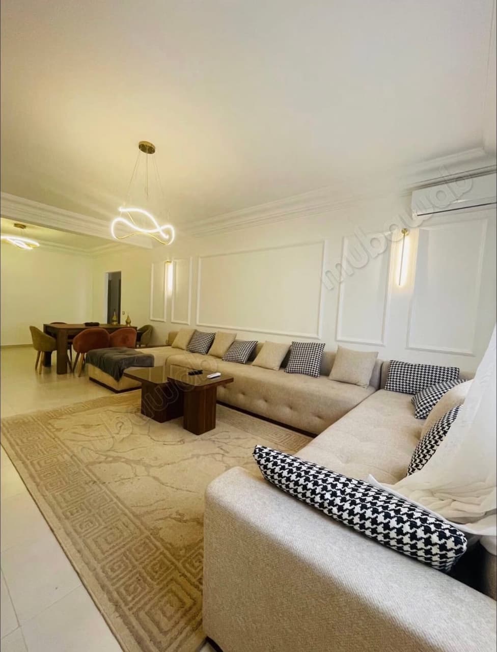 Prachtig appartement te huur in Riyad. 3 slaapkamers. Volledig gemeubileerd