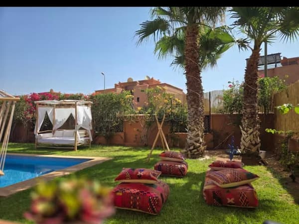 Somptueuse villa à vendre – 3 100 000 DH