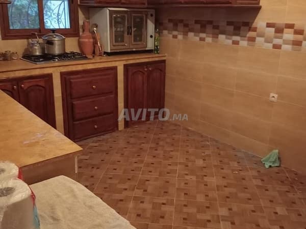 MAISON DE 157 m² SUR 2 ÉTAGES AVEC TERRASSE