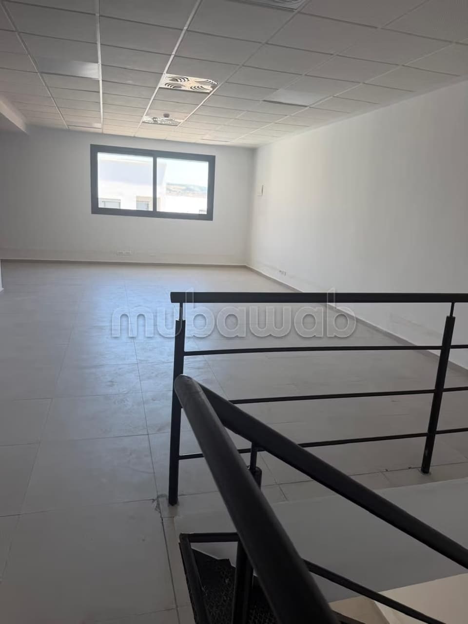 Bureau En Duplex A Louer Place Mozart Tanger