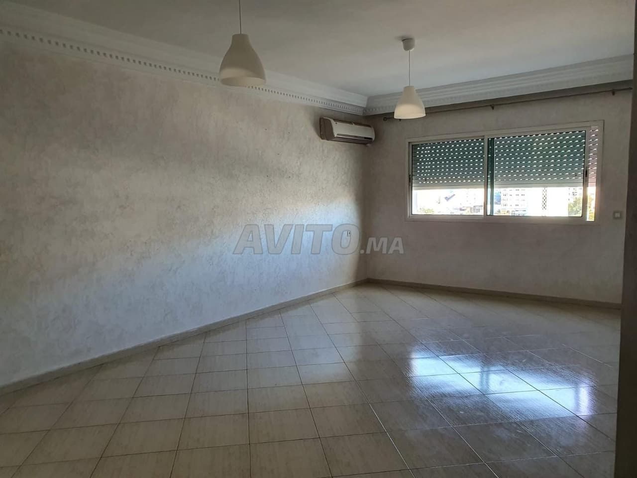 Nice Empty Apartment 105 m². Suite. Franceville