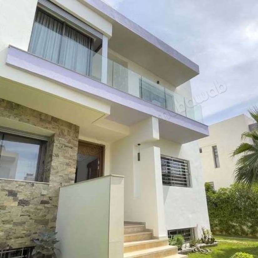 Villa à Louer de 367.0 m² à Dar Bouazza, Tamaris1