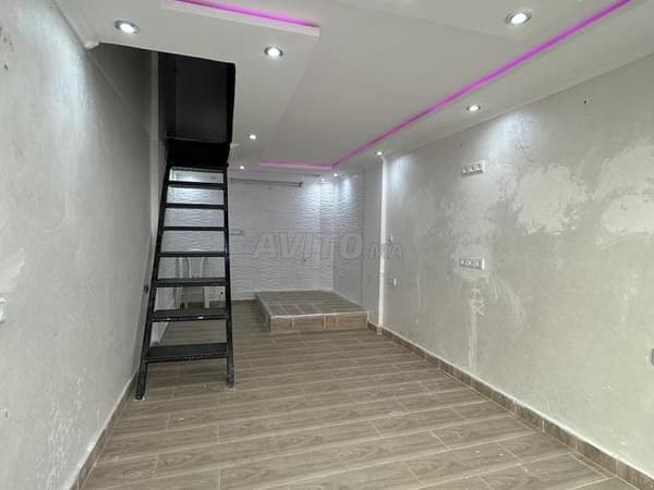 Garage 18m avec mezzanine oued dahab