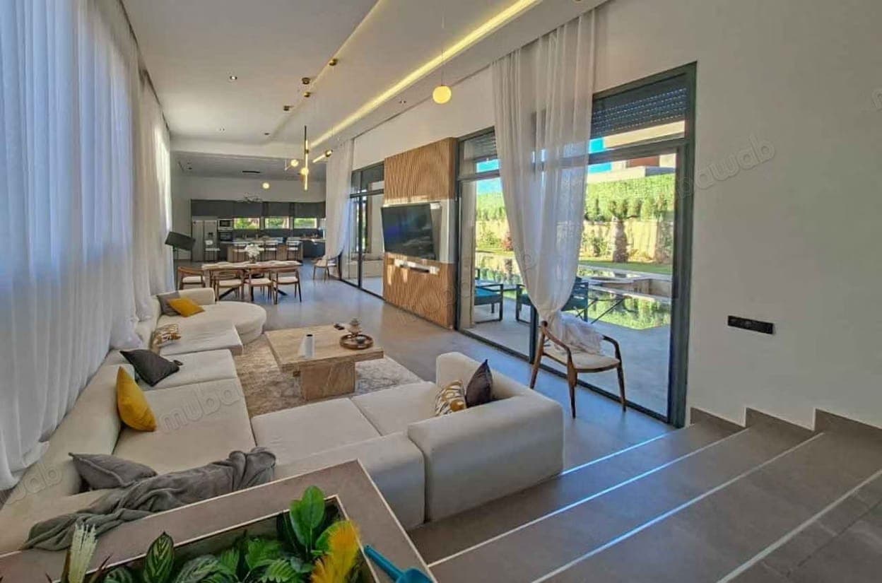 Villa Contemporánea GOLF AMELKIS