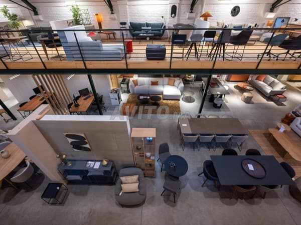 Showroom avec sous-sol à vendre - Tanger