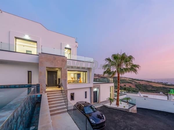 Two Pools Villa for sale in Tangier 350m²