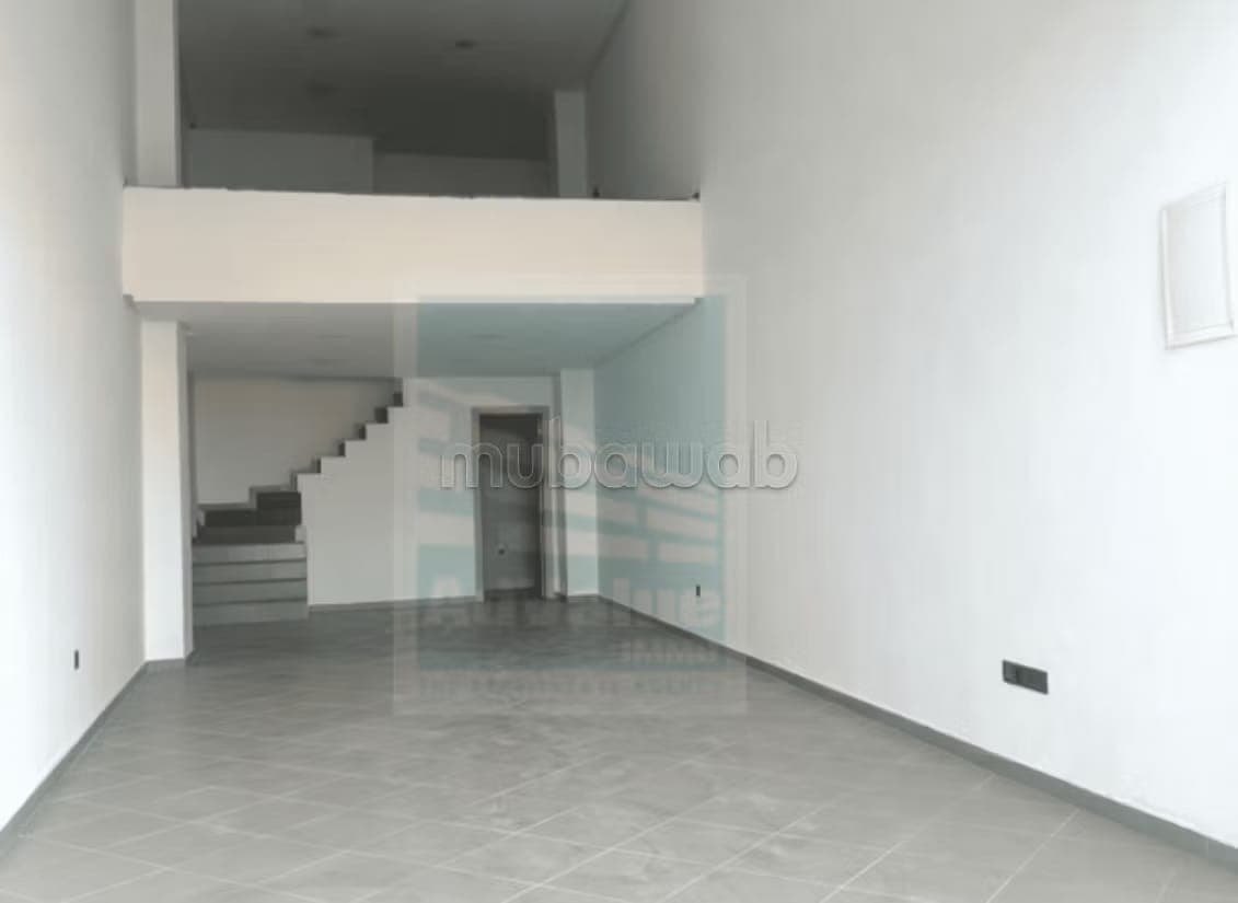 DL. 996: Local commercial au quartier Oasis