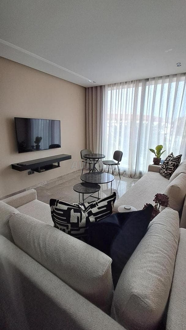 Bel Appartement Meublé 3 Ch Terrasse Ghandi Maârif