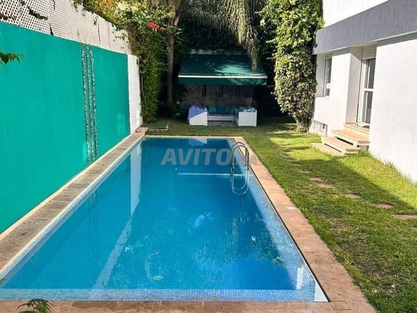 Gemeubileerde villa te huur in wijk OASIS