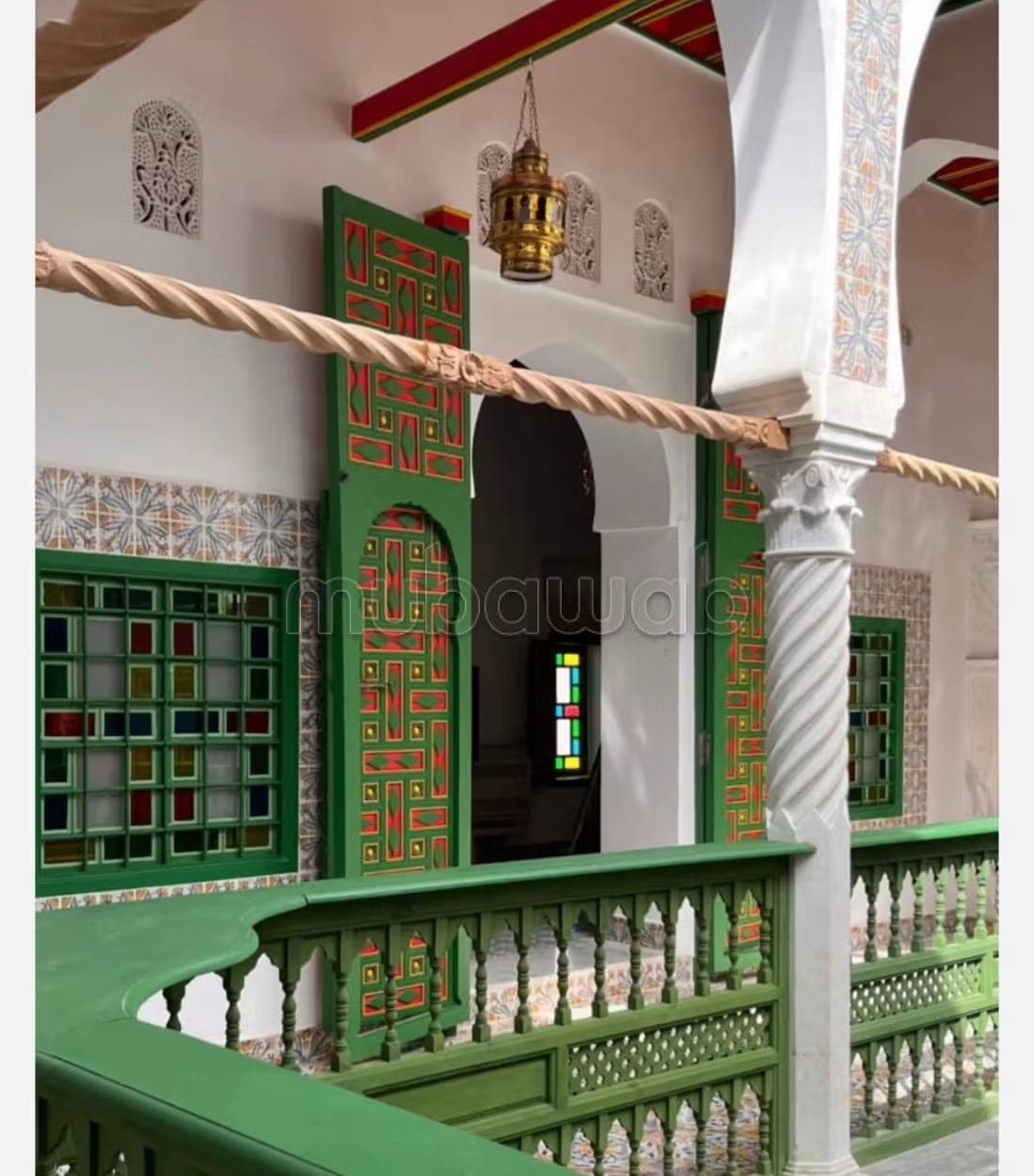 Prachtig Riad te Koop in Medina. 20 Aangename Kamers. Mooi Terras