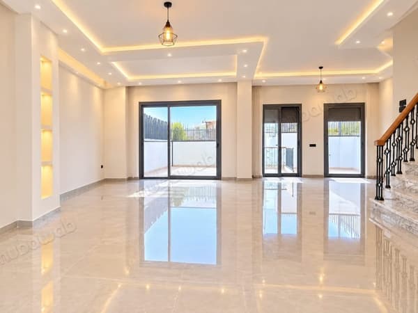 Villa neuve à louer Harhoura