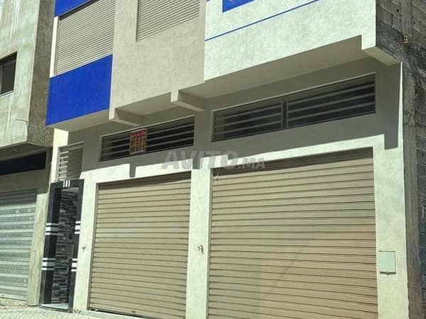 Local commercial à Djnan Al Baraka