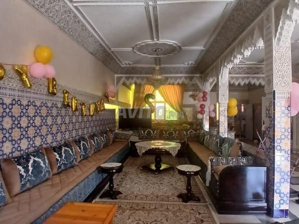 Spacious villa for sale with garden