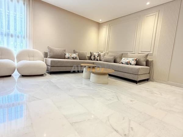 Appartement à louer 46 m² à Casablanca hermitage