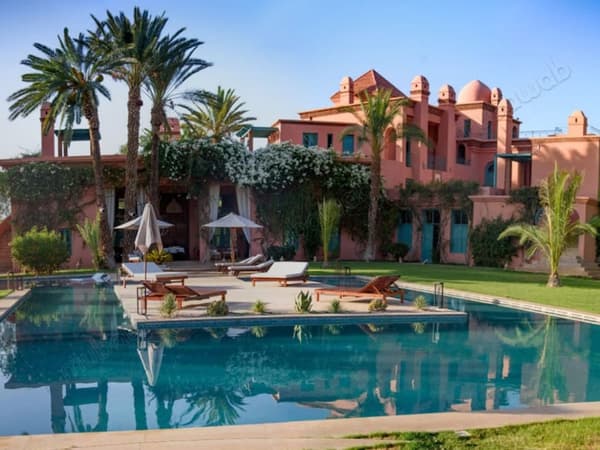Villa Charles Boccara à vendre, 9 Suites, Piscine