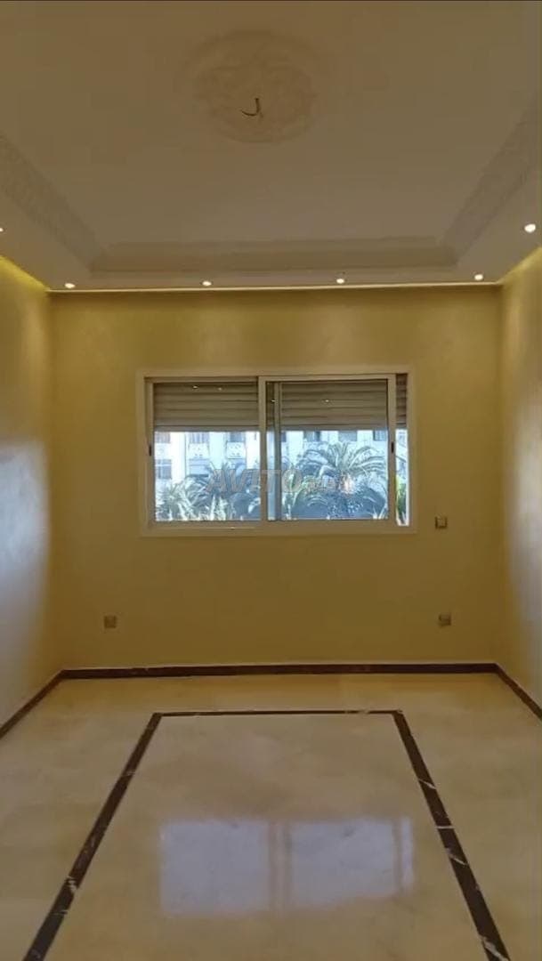 Appartement Ensoleillé à louer à Ain Sebaa