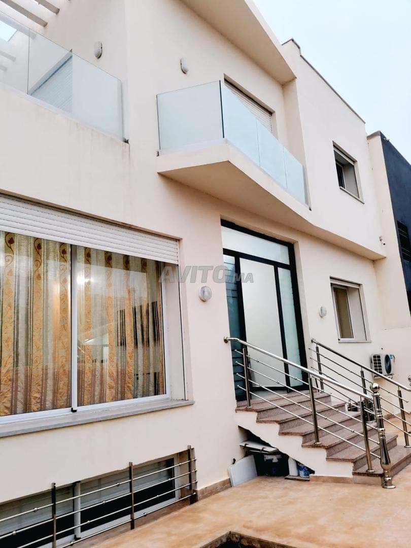 Appartement à louer 300 m² à Agadir