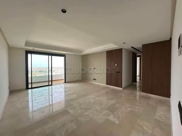 Magnifique appartement à saisir au 14ᵉ étage avec vue dégagée sur Casablanca