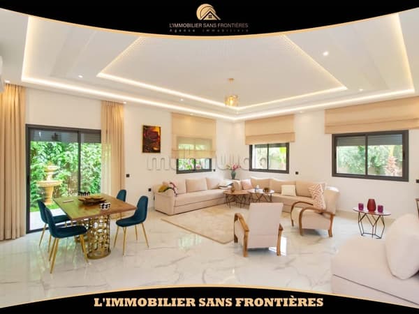 Villa meublée à louer à Route fès, Marrakech: Piscine privée: 500 m²