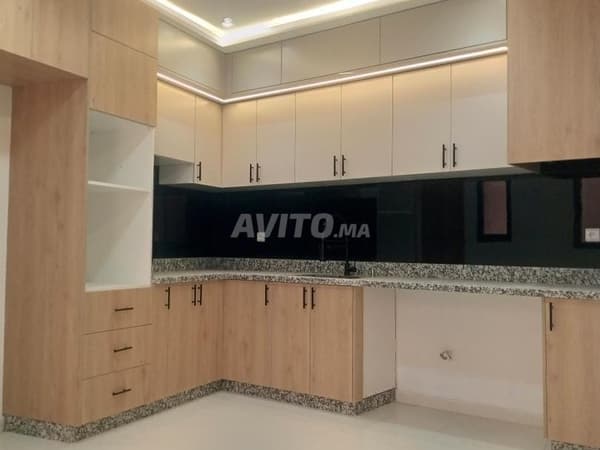 طابق مع درج خاص