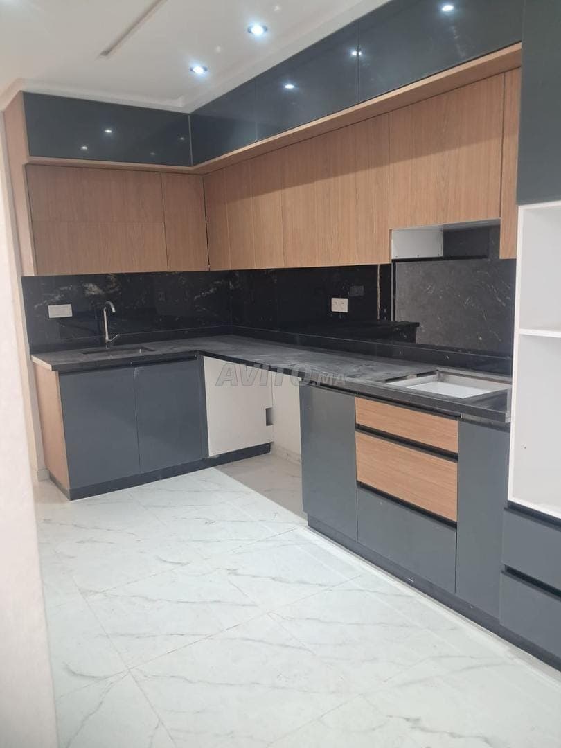 Nieuw appartement met 3 slaapkamers en woonkamer, klaar voor oplevering