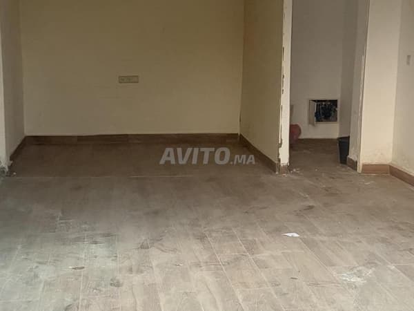 Local commercial avec bail – Dyar Al Nakheel