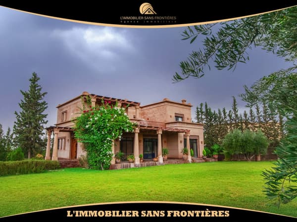 Maison d’hôtes meublée à vendre à Sidi Abdellah Ghiat km 11, 10 400 m², Marrakech
