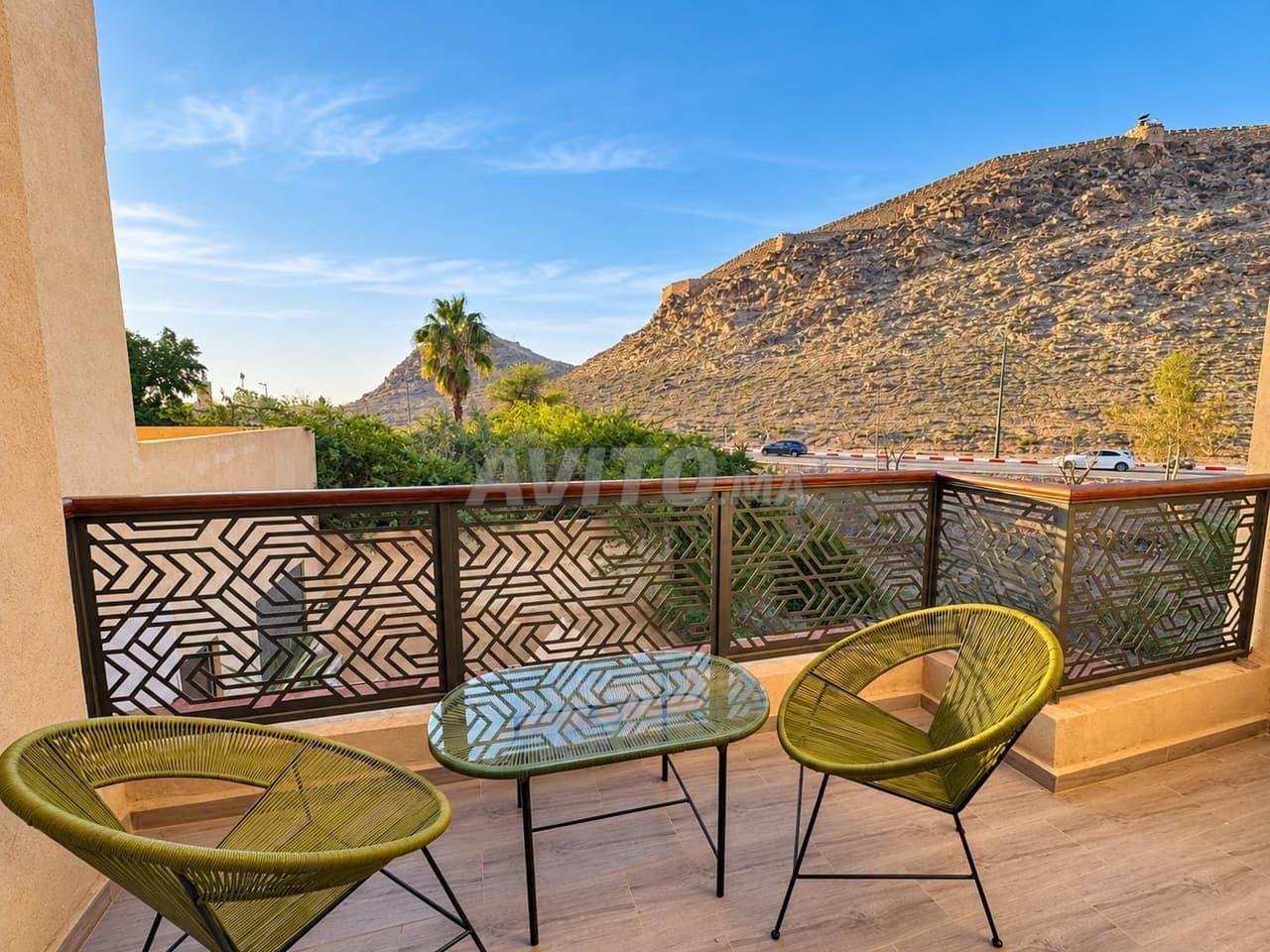 Apartment for rent with terrace in Victor Hugo