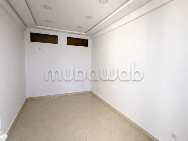 Magasin de 18 m² à vendre – Quartier recherché à Témara