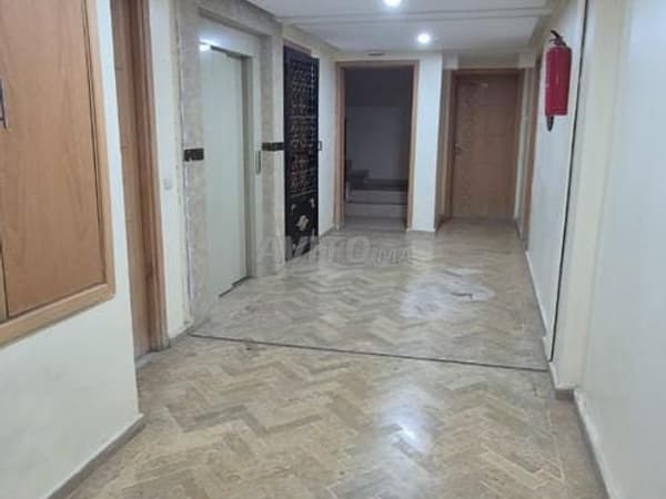 99 m2 apartment on Avenue Allal el Fassi