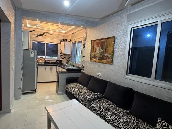 Maison individuelle 150m² en duplex à vendre à Oued Laou