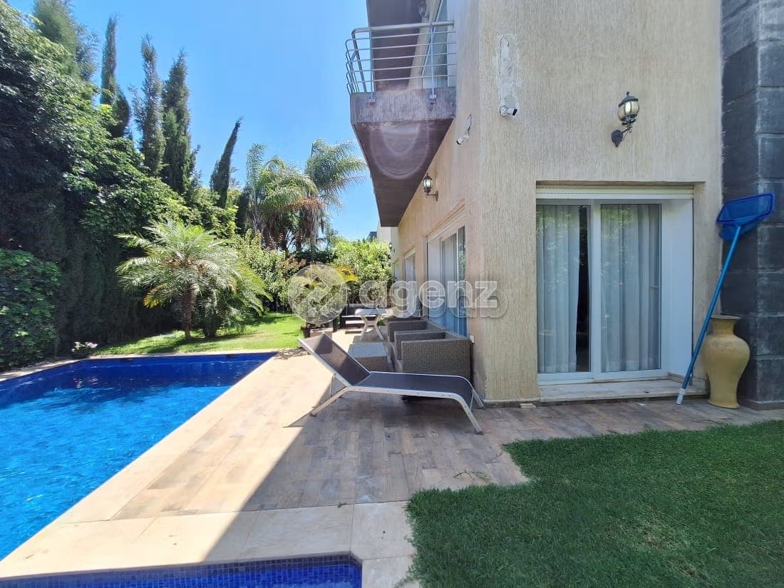 Villa à louer 600 m², 4 chambres Autre Oulad Salah