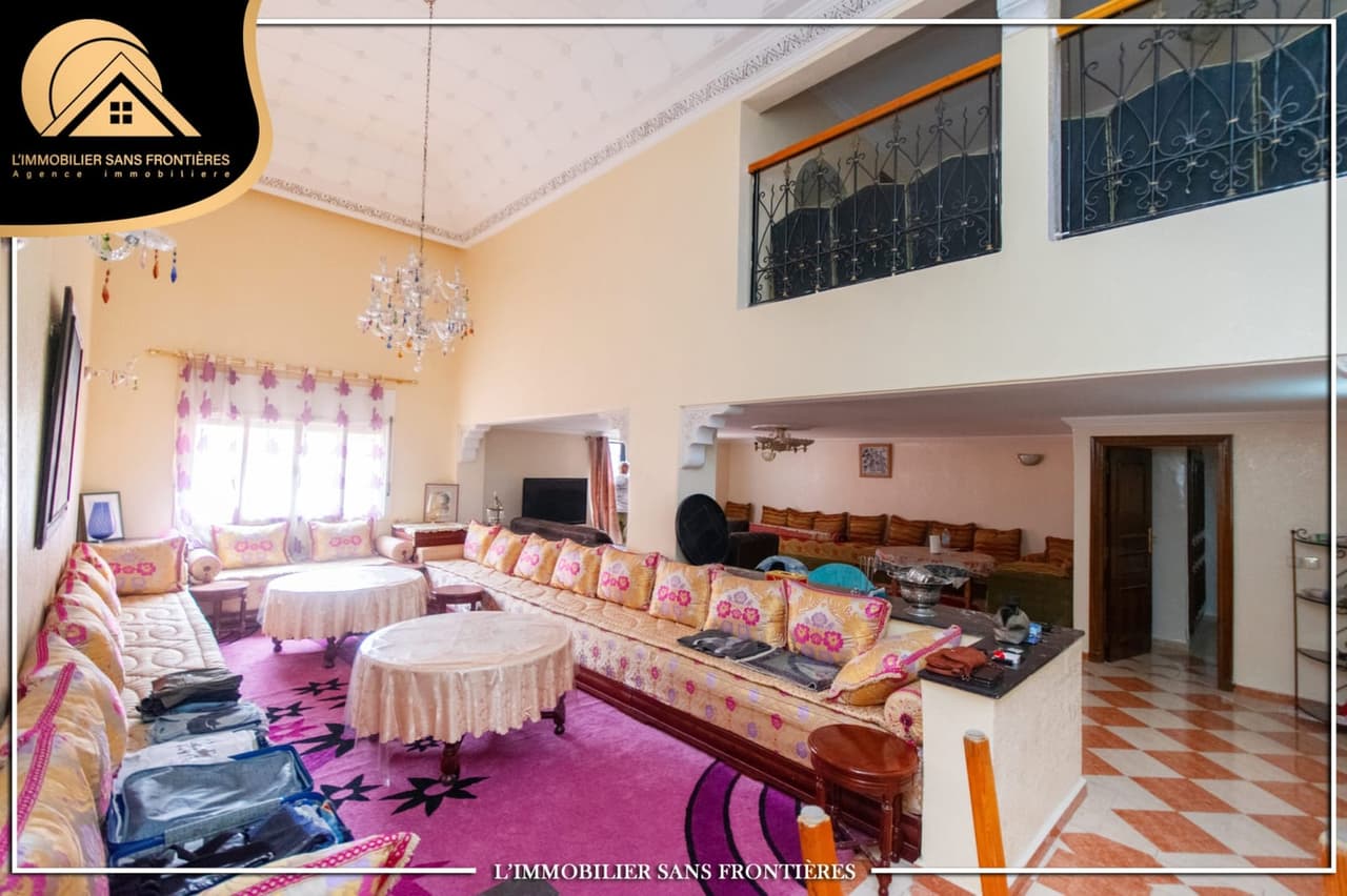 Duplex meublé à vendre à Semlalia, 253m², Marrakech