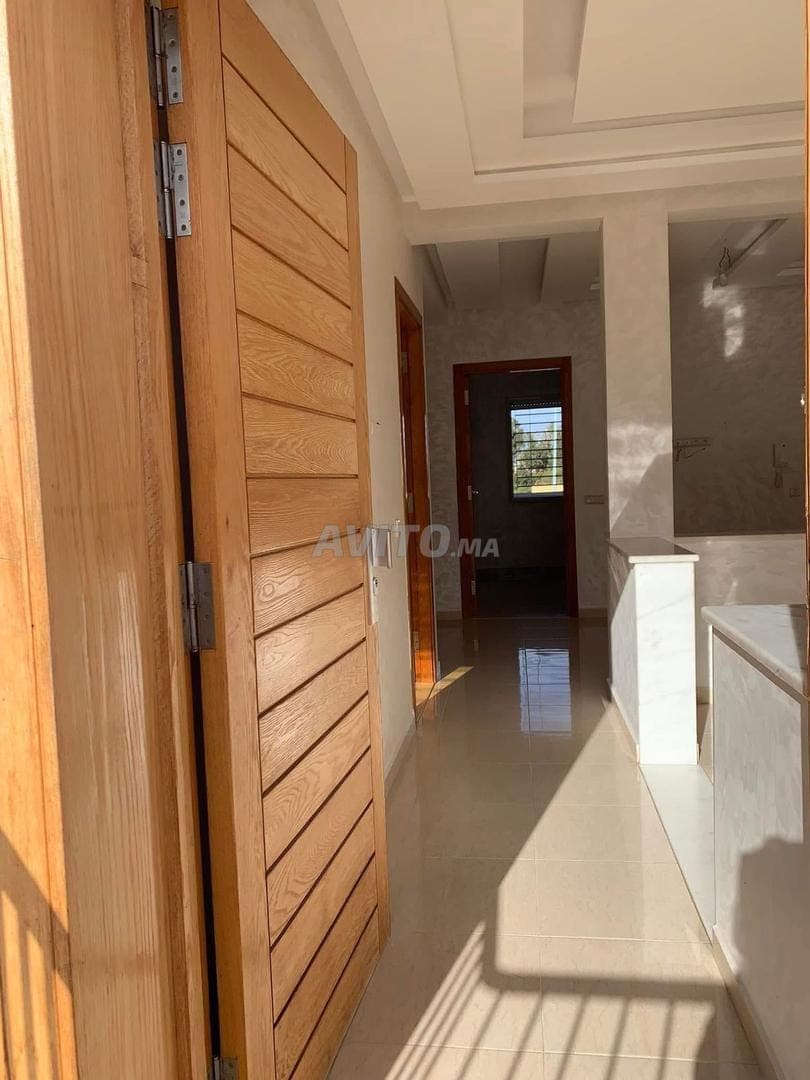 Rez-de-chaussée d'une villa à louer