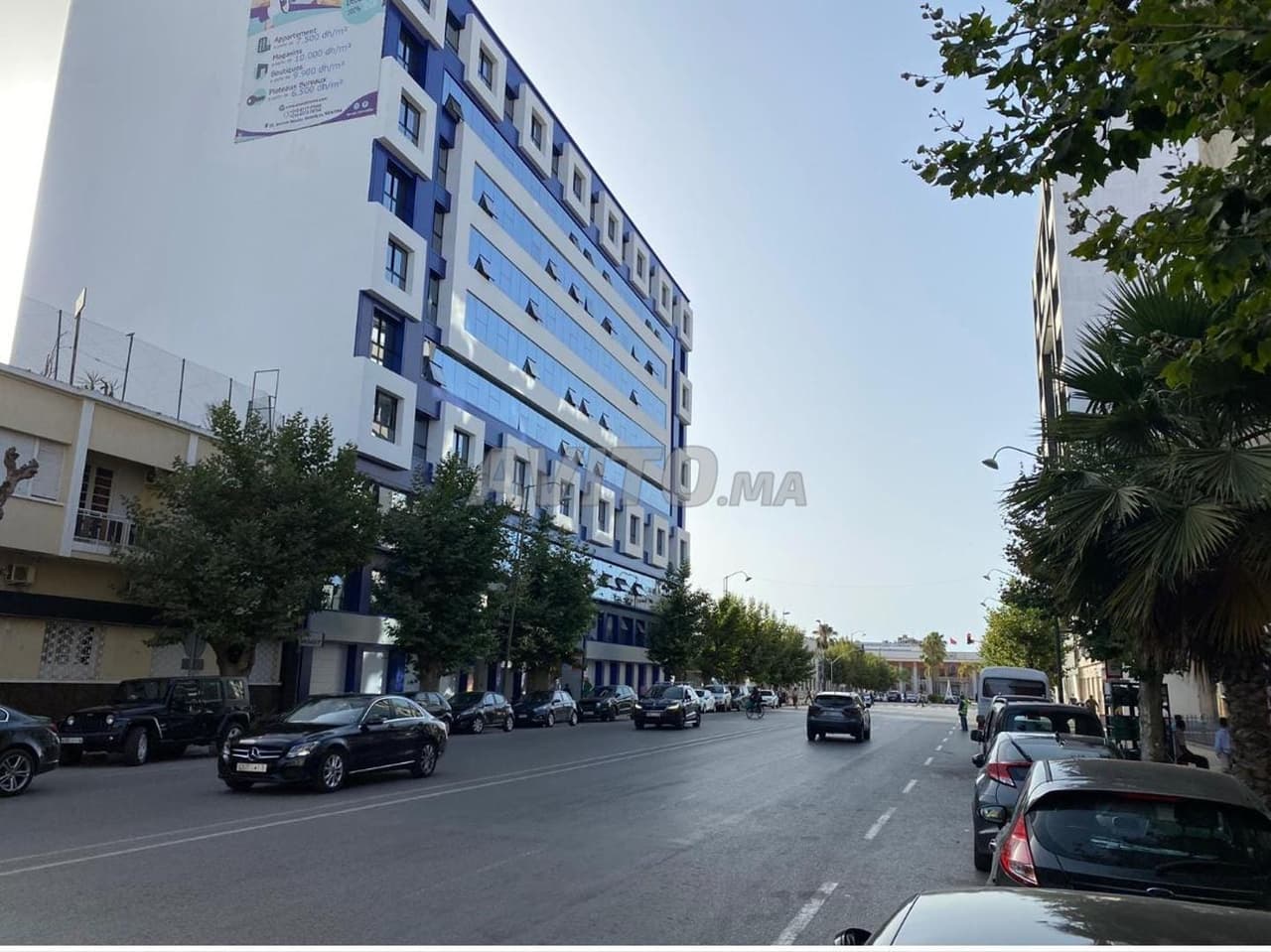 OFFICE FLOOR OF 88 m² ON AVENUE HASSAN II KÉNITRA