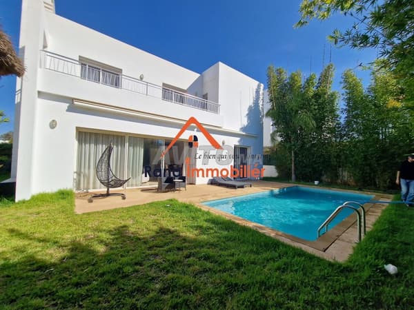Villa vide à louer à El Menzeh