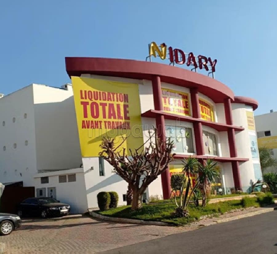 Exceptional commercial centre for sale in Californie