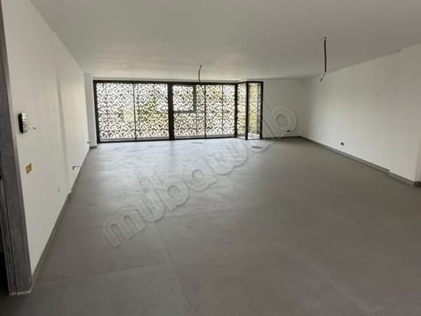 Oficinas en alquiler en l'Oasis. Superficie de 131 m²