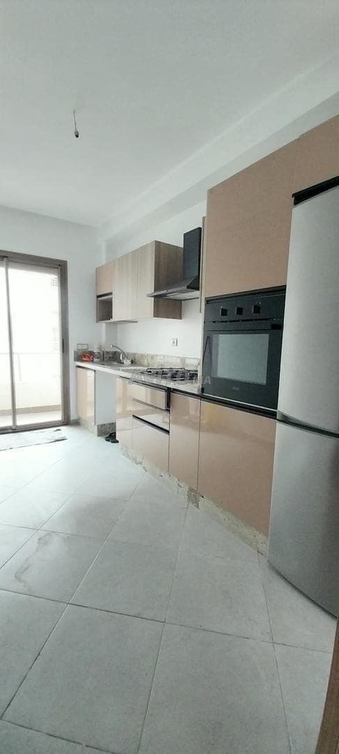 Leeg Appartement te Huur Rosa Parc Residence