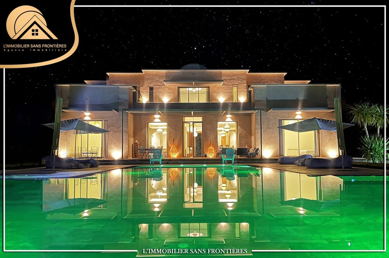 Villa privada amueblada en alquiler en la Route d’Ouarzazate, Marrakech – Gran piscina privada…