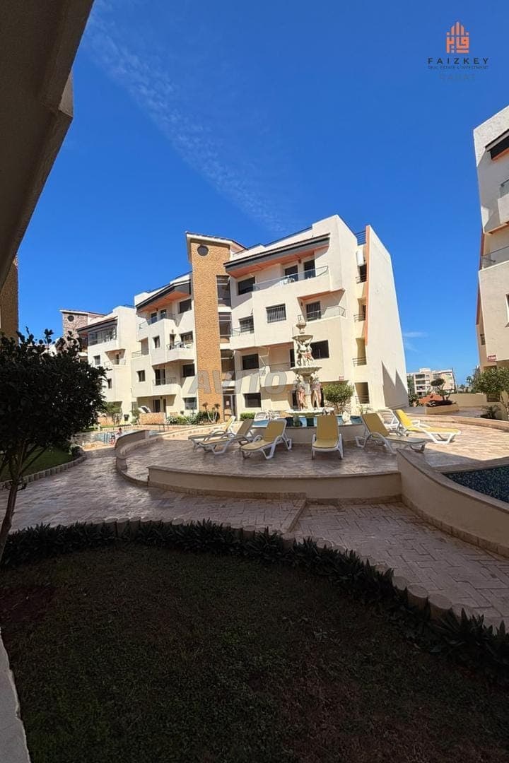 Apartment with pool in Bouznika