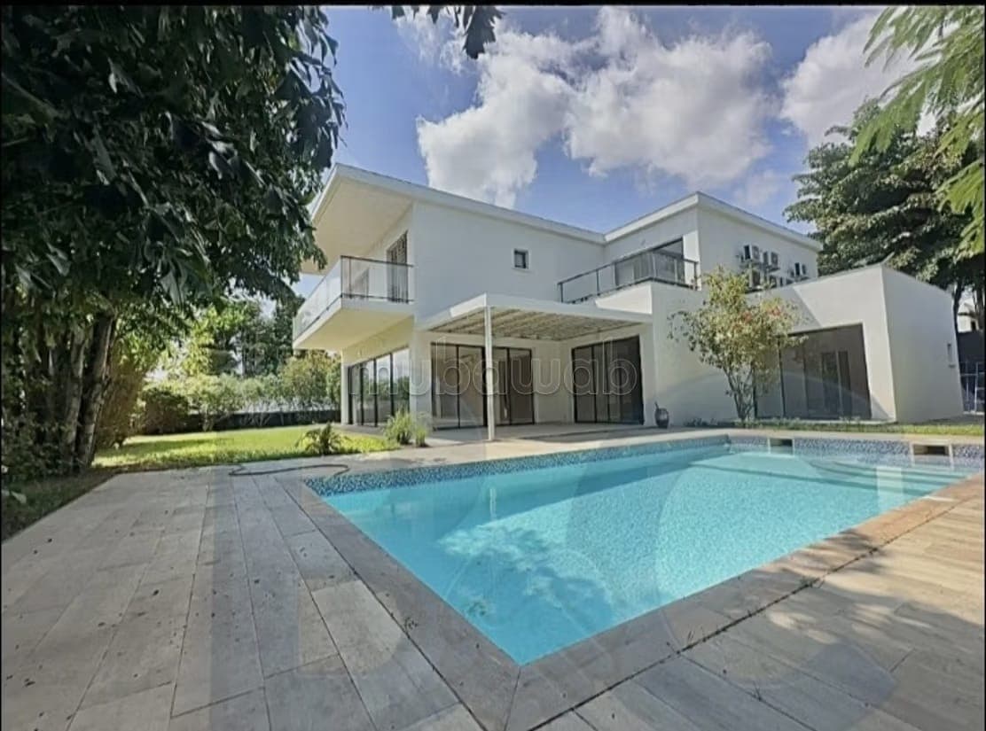 Villa anfa sup vide location