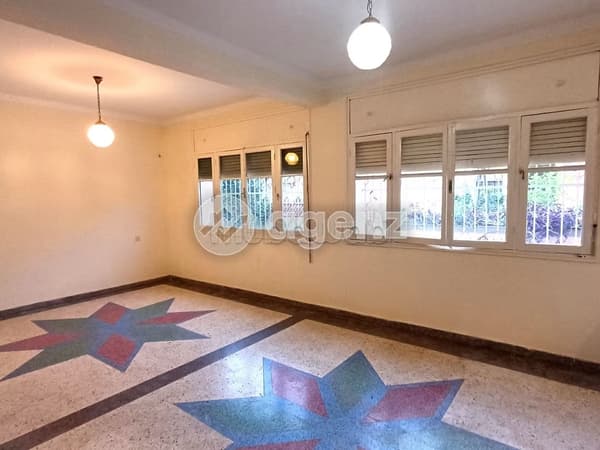 Villa à vendre 200 m², 7 chambres Avenue des F. A. R Meknès