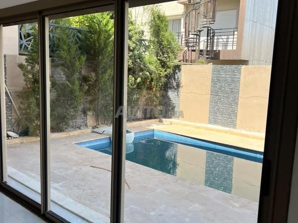 Villa à vendre à dar bouazza