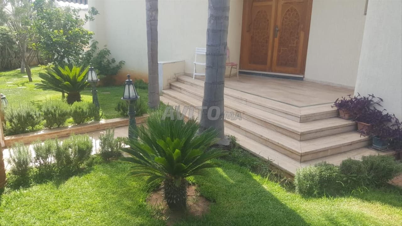 Magnifica villa a Bir Kacem